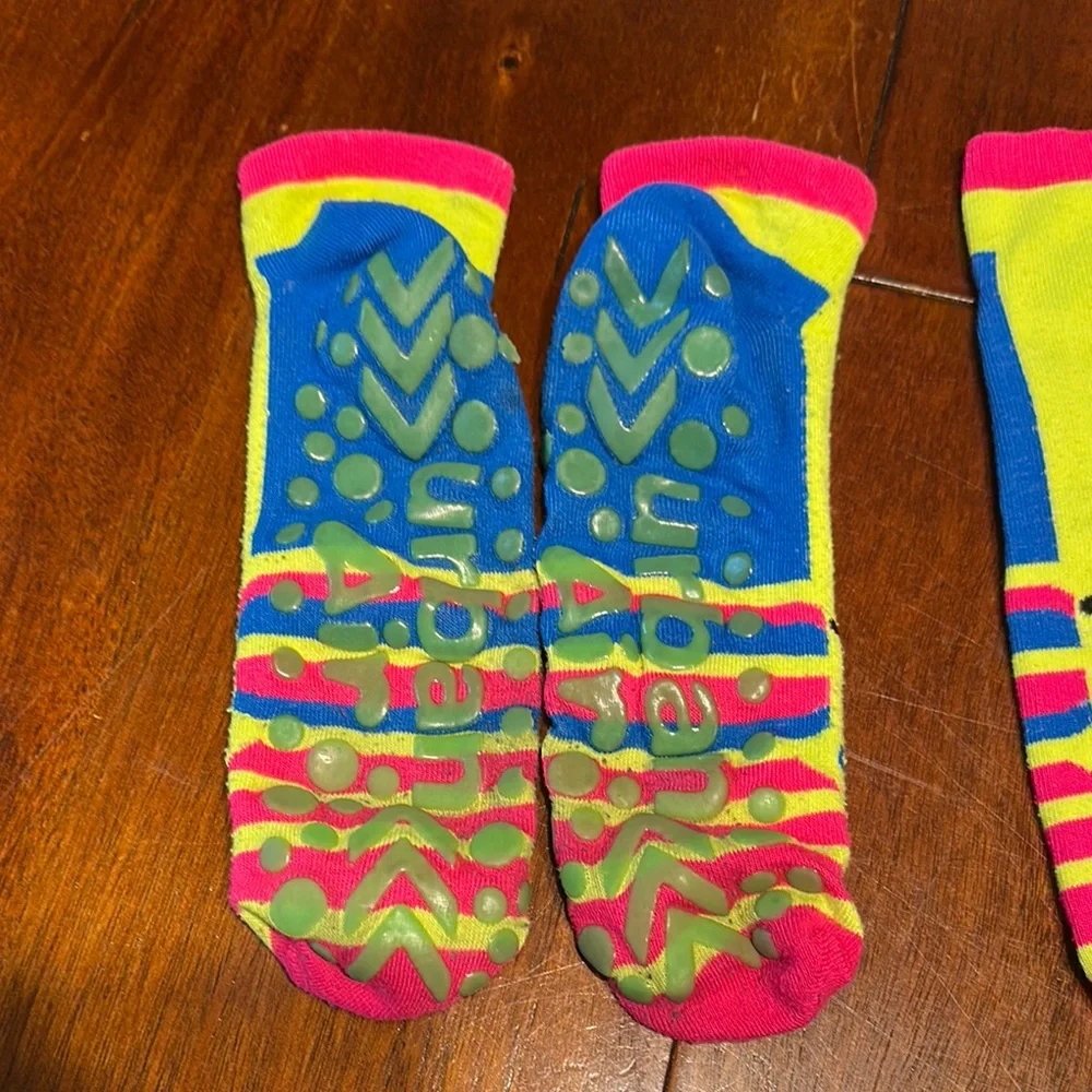 Urban Air Neon Socks - Picture 3 of 6